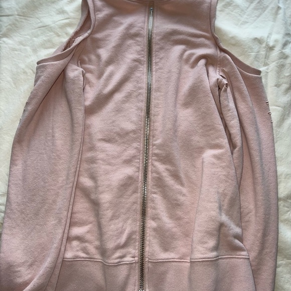 Jamison Cold Shoulder distressed hoodie - Picture 3 of 9